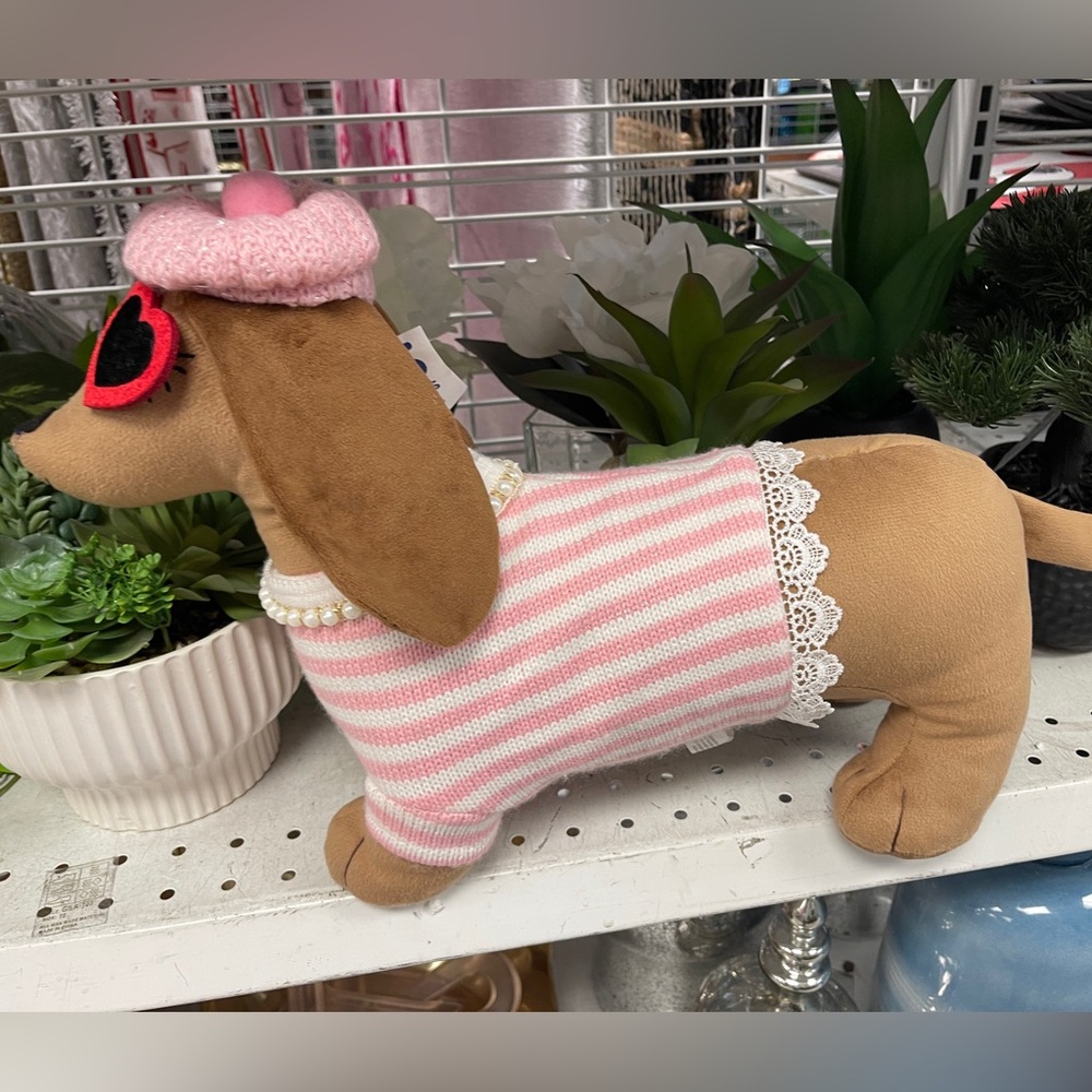 Valentine’s Day Dachshund Dog Love Sweater Heart Sunglasses Pearls Plush NWT